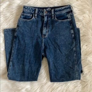Hollister mom jeans
